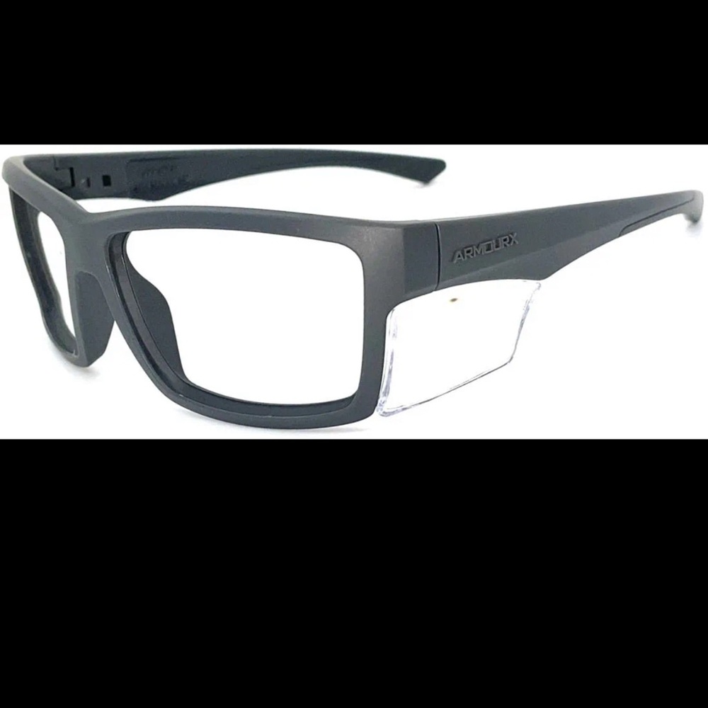 NWOT ARMOURX 5004 SAFETY GLASSES, CASE INCLUDED!!!!
